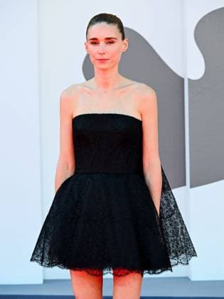 Venice, ITALY: Venice, 82nd Venice International Film Festival 2025 - day 8 - red carpet for the film The Voice of Hind Rajab - Pictured: Rooney Mara Venice ITALY  - ZUMAp169 20250903_zea_p169_668 Copyright: xManuelexMangiarottix
