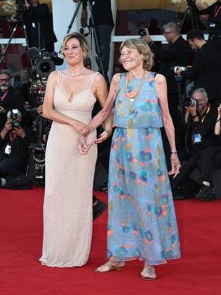 Venice, 82nd Venice International Film Festival 2025 - Evening 8. Red Carpet for the film Duse. Pictured: Valeria Bruni Tedeschi with her mother Marisa Borini.  Copyright: xSimonexComix xipa-agency.netx xPoolxPhotoxEventsx06x IPA_Agency_IPA64048115