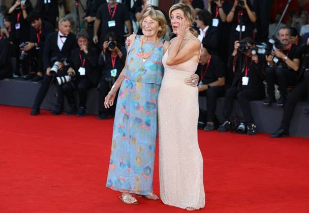 September 3, 2025, Venice, Veneto, Italy: An emotional VALERIA BRUNI TEDESCHI with her mother MARISA BORINI on the red carpet for Duse Premiere screening at the 82nd Venice Film Festival at the Venice Lido, Italy. Venice Italy - ZUMAc179 20250903_zep_c179_116 Copyright: xMickaelxChavetx