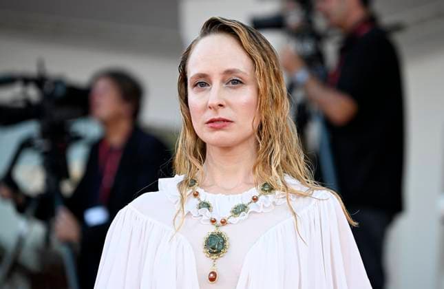 September 3, 2025, Venice, Italy: Hungarian actor Fanni Woochna arrives for the premiere of ˜Duse™ during the 82nd Venice Film Festival in Venice, Italy, 03 September 2025. The movie is presented in official competition Venezia 82 at the festival running from 28 August to 6 September 2025. ANSA RICCARDO ANTIMIANI. Venice Italy  - ZUMAa110 20250903_zaf_a110_040 Copyright: xRiccardoxAntimianix