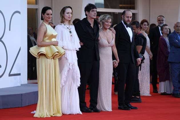 Duse premiere at Venice Film Festival Noemie Merlant, Fanni Wrochna, Pietro Marcello, Valeria Bruni Tedeschi and Fausto Russo Alesi Duse premiere, 82nd Venice International Film Festival, Venice, Italy - 03 September 2025. CAP GOL GOL Venice Italy Copyright: xRickxGold CapitalxPicturesx