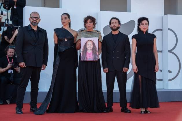 The Voice Of Hind Rajab Red Carpet - The 82nd Venice International Film Festival In Venice, Italy, on September 3, 2025, Saja Kilani, Clara Khoury, Amer Hlehel, and Motaz Malhees attend the The Voice Of Hind Rajab red carpet during the 82nd Venice International Film Festival. Venice Italy  Copyright: xLucaxCarlinox originalFilename: carlino-notitle250903_npGQI.jpg