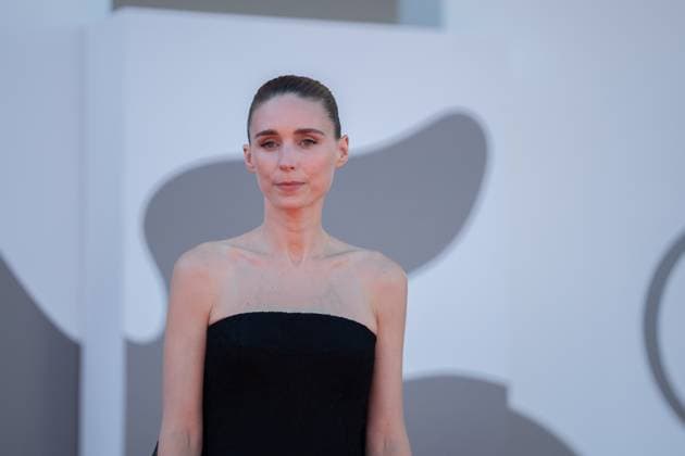 The Voice Of Hind Rajab Red Carpet - The 82nd Venice International Film Festival Rooney Mara attends the The Voice Of Hind Rajab red carpet during the 82nd Venice International Film Festival in Venice, Italy, on September 3, 2025. Venice Italy  Copyright: xLucaxCarlinox originalFilename: carlino-notitle250903_npzca.jpg