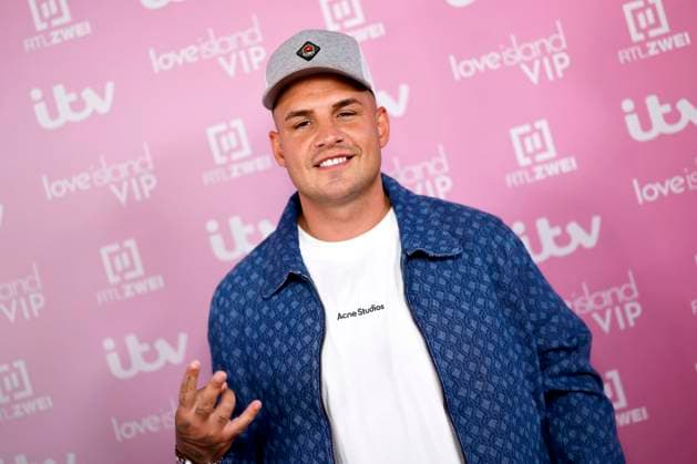 Sänger Pietro Lombardi bei der Premiere der neuen Staffel der Dating-Show Love Island VIP im Cinenova Kino - die neue Staffel wird ab dem 11. September bei RTL2 ausgesetrahlt. Köln, 03.09.2025 NRW Deutschland Copyright: xChristophxHardtx