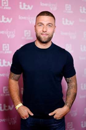 Reality-TV-Darsteller Filip Pavlovic bei der Premiere der neuen Staffel der Dating-Show Love Island VIP im Cinenova Kino - die neue Staffel wird ab dem 11. September bei RTL2 ausgesetrahlt. Köln, 03.09.2025 NRW Deutschland Copyright: xChristophxHardtx