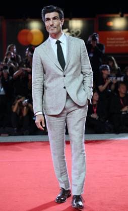 September 3, 2025, Venice, Italy: US actor Louis Cancelmi arrives for the premiere of In the hand of Dante during the 82nd Venice Film Festival in Venice, Italy, 03 September 2025. The movie is presented out of competition at the festival running from 27 August to 06 September 2025. ANSA ETTORE FERRARI. Venice Italy  - ZUMAa110 20250903_zaf_a110_046 Copyright: xEttorexFerrarix