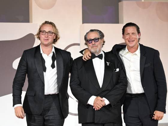 Venice, 82nd Venice International Film Festival 2025 - evening 8. Red Carpet of the film In The Hand Of Dante In the photo Olmo Schnabel, Julian Schnabel, Vito Schnabel  Copyright: xSimonexComix xipa-agency.netx xPoolxPhotoxEventsx06x IPA_Agency_IPA64053945