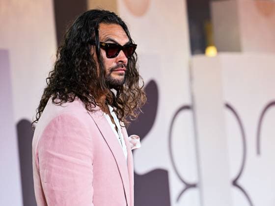 Venice, 82nd Venice International Film Festival 2025 - Evening 8. Red Carpet of the Film In The Hand Of Dante - Pictured: JASON MOMOA  Copyright: xManuelexMangiarottix xipa-agency.netx xPoolxPhotoxEventsx06x IPA_Agency_IPA64054036