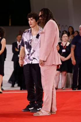 Jason Momoa mit Sohn Nakoa-Wolf Momoa bei der Premiere des Kinofilms In the Hand of Dante auf der Biennale di Venezia 2025 82. Internationale Filmfestspiele von Venedig im Palazzo del Cinema. Venedig, 03.09.2025