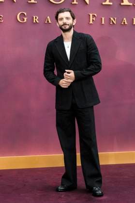 Michael C. Fox bei der Weltpremiere des Kinofilms Downton Abbey: The Grand Finale Downton Abbey: Das große Finale im Odeon Luxe Leicester Square. London, 03.09.2025