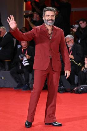 Venice In The Hand of Dante Premiere AM Oscar Isaac attending the In The Hand of Dante Premiere as part of the 82nd Venice International Film Festival at the Lido in Venice, Italy on September 03, 2025. Photo by Aurore Marechal ABACAPRESS.COM Venice Italy  Copyright: xMarechalxAurore ABACAx