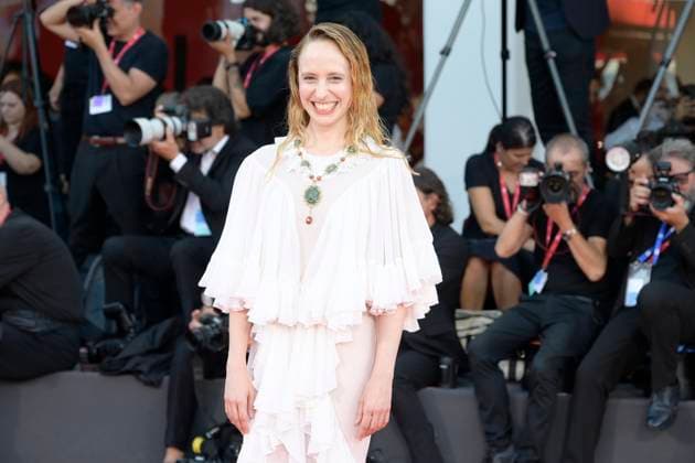 Duse red carpet in Venice Lido, Italy - 03 Sep 2025 Fanni Wrochn attends the Duse red carpet during 82nd Venice Film Festival in Venice Lido at Palazzo del cinema. Venice Lido Italy Copyright: xMarioxCartellix xSOPAxImagesx _DSC6080