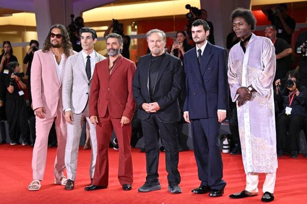 Venice In The Hand of Dante Premiere AM Jason Momoa, Benjamin Clementine, Oscar Isaac, Louis Cancelmi and Franco Nero attending the In The Hand of Dante Premiere as part of the 82nd Venice International Film Festival at the Lido in Venice, Italy on September 03, 2025. Photo by Aurore Marechal ABACAPRESS.COM Venice Italy  Copyright: xMarechalxAurore ABACAx