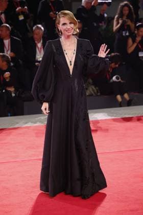Red carpet of the film In the hand of Dante in Venice, Italy - 03 Sept 2025 Italian actress Emanuela Fanelli attends the red carpet of the film In the hand of Dante at the 82nd Venice Film. Venice Italy Copyright: xMarcoxBaradax xSOPAxImagesx MBA_0986