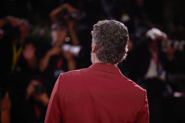 Red carpet of the film In the hand of Dante in Venice, Italy - 03 Sept 2025 American actor Oscar Isaac attends the red carpet of the film In the hand of Dante at the 82nd Venice Film. Venice Italy Copyright: xMarcoxBaradax xSOPAxImagesx MBA_1763