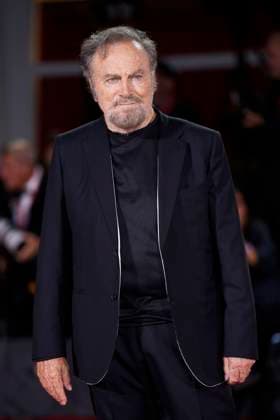Cartier Glory to the Filmmaker Award 2025 & In the Hand of Dante red carpet in Venice Lido, Italy - 03 Sept 2025 Franco Nero attends the Cartier Glory to the Filmmaker Award 2025 and the In the Hand of Dante red carpet during the 82nd Venice International Film Festival. Venice Lido Italy Copyright: xDanielexCifalax xSOPAxImagesx _CIF2086