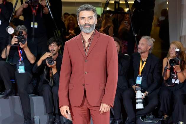 In the hand of Dante red carpet in Venice Lido, Italy - 03 Sept 2025 Oscar Isaac attends the In the hand of Dante red carpet during the 82nd Venice Film Festival at Palazzo del cinema. Venice Lido Italy Copyright: xMarioxCartellix xSOPAxImagesx _DSC6449