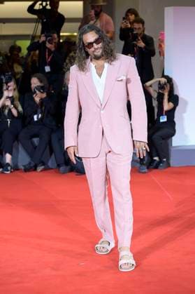 In the hand of Dante red carpet in Venice Lido, Italy - 03 Sept 2025 Jason Momoa attends the In the hand of Dante red carpet during the 82nd Venice Film Festival at Palazzo del cinema. Venice Lido Italy Copyright: xMarioxCartellix xSOPAxImagesx _DSC6486
