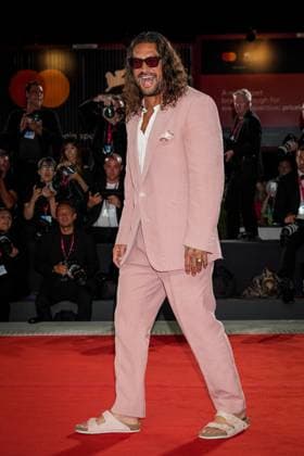 In the Hand of Dante red carpet during the 82nd Venice International Film Festival in Venice, Italy on 03 September 2025. Jason Momoa attends the In the Hand of Dante red carpet during the 82nd Venice International Film Festival in Venice, Italy on 03 September 2025., Credit:Stefano Costantino TTL Avalon Italy, Venice  Copyright: xStefanoxCostantinoxTTLx xAvalonx 1033954058