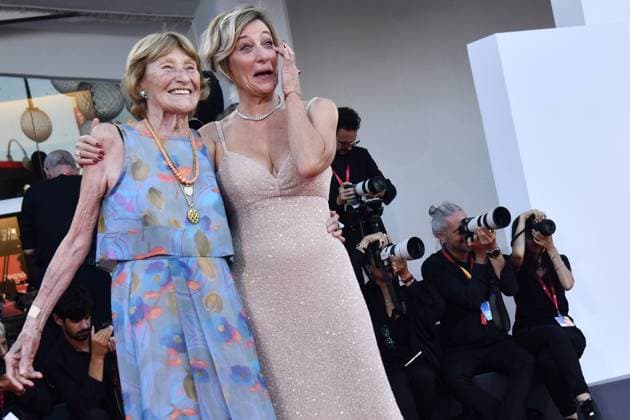 82eme Festival International du Film de Venise Mostra de Venise DUSE Premiere at the 82nd International Venice Film festival Valeria Bruni Tedeschi and Marisa Borini attend the Duse red carpet 448305 2025 09 03 Venice Italy  Copyright: xThomasxBohlenx STAR_448305_025
