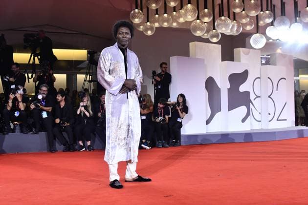 82eme Festival International du Film de Venise Mostra de Venise IN THE HAND OF DANTE Premiere at the 82nd International Venice Film festival Jason Momoa, Julian Schnabel, Benjamin Clementine attends the Cartier Glory To The Filmmaker Award 2025 and the In the Hand of Dante red carpet 448305 2025 09 03 Venice Italy  Copyright: xThomasxBohlenx STAR_448305_099