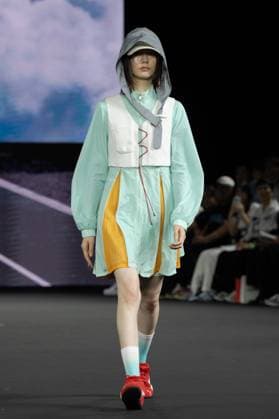 Seoul Fashion Week SEOUL, SOUTH KOREA - SEPTEMBER 4: A model walks the runway to present a creation during the LIE show at Seoul Fashion Week 2026 Spring Summer in Seoul, South Korea, on September 4, 2025. Hwawon Lee Anadolu Seoul South Korea. Editorial use only. Please get in touch for any other usage.  Copyright: x2025xAnadoluxHwawonxLeex