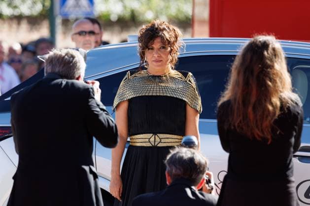 News - The Voice Of Hind Rajab Red Carpet - The 82nd Venice International Film Festival Kaouther Ben Hania attends the The Voice Of Hind Rajab red carpet during the 82nd Venice International Film Festival on September 03, 2025 in Venice, Italy. Lido di Venezia Palazzo del Cinema Italy Copyright: xCinziaxCamelax xLiveMediax LPN_2007123