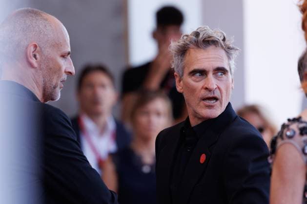 News - The Voice Of Hind Rajab Red Carpet - The 82nd Venice International Film Festival Joaquin Phoenix attends the The Voice Of Hind Rajab red carpet during the 82nd Venice International Film Festival on September 03, 2025 in Venice, Italy. Lido di Venezia Palazzo del Cinema Italy Copyright: xCinziaxCamelax xLiveMediax LPN_2007161