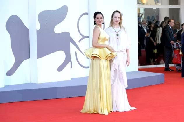 Noemie Merlant und Fanni Wrochna bei der Premiere des Kinofilms Duse auf der Biennale di Venezia 2025 82. Internationale Filmfestspiele von Venedig im Palazzo del Cinema. Venedig, 03.09.2025