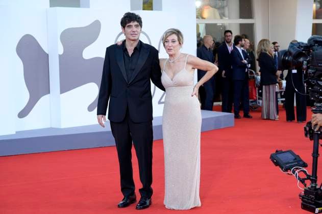 Pietro Marcello und Valeria Bruni Tedeschi bei der Premiere des Kinofilms Duse auf der Biennale di Venezia 2025 82. Internationale Filmfestspiele von Venedig im Palazzo del Cinema. Venedig, 03.09.2025
