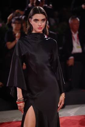 Red Carpet of in the Hand of Dante in Venice, Italy - 03 Sep 2025 A guest attends the red carpet of the film In the hand of Dante at the 82nd Venice Film Festival at Palazzo del cinema. Venice Italy Copyright: xMarcoxBaradax xSOPAxImagesx MBA_1242