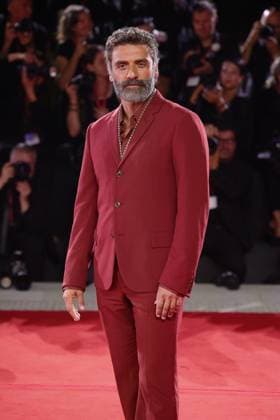 Red Carpet of in the Hand of Dante in Venice, Italy - 03 Sep 2025 American actor Oscar Isaac attends the red carpet of the film In the hand of Dante at the 82nd Venice Film Festival at Palazzo del cinema. Venice Italy Copyright: xMarcoxBaradax xSOPAxImagesx MBA_1781