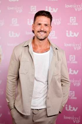 Reality-TV-Teilnehmer Marco Cerullo bei der Premiere der neuen Staffel der Dating-Show Love Island VIP im Cinenova Kino - die neue Staffel wird ab dem 11. September bei RTL2 ausgesetrahlt. Köln, 03.09.2025 NRW Deutschland Copyright: xChristophxHardtx