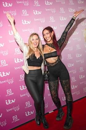 Jessica Faust und Aline Jost bei der Premiere zur neuen Staffel der Dating-Show Love Island VIP im Cinenova Kino. Köln, 03.09.2025