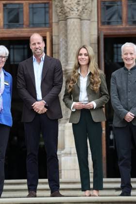 . 04 09 2025. London, United Kingdom. Prince William and Kate Middleton, the Prince and Princess of Wales, visit the newly transformed gardens at the Natural History Museum in London.  xStephenxLockx xi-Imagesx IIM-26190-0005