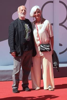 VENICE, ITALY - SEPTEMBER 4: Photographer Ferdinando Scianna and Paola Bergna attend the Ferdinando Scianna - The Photographer of the Shadows red carpet during the 82nd Venice International Film Festival on September 4, 2025 in Venice, Italy.  Copyright: xMatteoxChinellatox xipa-agency.netx xMatteoxChinellatox IPA_Agency_IPA64126987