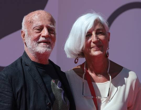 Venice, Italy: VENICE, ITALY - SEPTEMBER 4: Photographer Ferdinando Scianna and Paola Bergna attend the Ferdinando Scianna - The Photographer of the Shadows red carpet during the 82nd Venice International Film Festival on September 4, 2025 in Venice, Italy. Venice Italy  - ZUMAp169 20250904_zea_p169_1006 Copyright: xMatteoxChinellatox