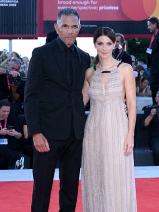 Venice, Italy: Venice, 82nd Venice International Film Festival 2025 - Evening 9 - Red Carpet for the film Elisa Pictured: Roschdy Zem, Barbara Ronchi Venice Italy  - ZUMAp169 20250904_zea_p169_1388 Copyright: xAlbertoxTerenghi PoolxxEvenx