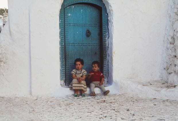 Marokko Marokko, 20210216, Aufnahme ca. 1986, Geschwister *** Morocco Morocco, 20210216, photo ca 1986, siblings