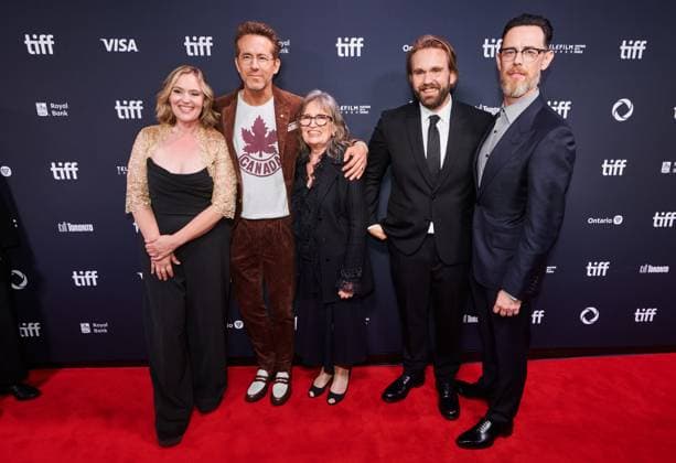September 4, 2025, Toronto, On, Canada: Producer Jennifer Candy-Sullivan, left to right, producer Ryan Reynolds, producer Rosemary Candy, producer Chris Candy and director Colin Hanks are photographed on the red carpet for the film John Candy: I Like Me during the Toronto International Film Festival in Toronto, on Thursday, Sept. 4, 2025. Toronto Canada - ZUMAc35_ 20250904_zaf_c35_128 Copyright: xSammyxKoganx