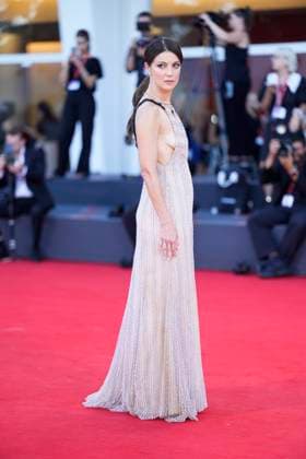 Elisa Red Carpet - The 82nd Venice International Film Festival in Venice Lido - 04 Sep 2025 Barbara Ronchi attends the Elisa red carpet during the 82nd Venice International Film Festival. Venice Lido Italy Copyright: xDanielexCifalax xSOPAxImagesx _CIF3079