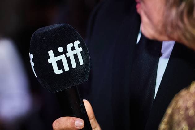 September 4, 2025, Toronto, On, Canada: Media conduct interviews on the red carpet for the film John Candy: I Like Me during the Toronto International Film Festival in Toronto, on Thursday, Sept. 4, 2025. Toronto Canada  - ZUMAc35_ 20250904_zaf_c35_146 Copyright: xSammyxKoganx