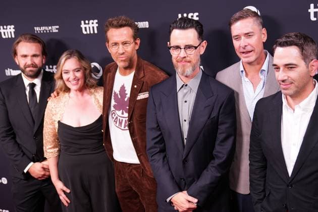 2025 Toronto International Film Festival - John Candy: I Like Me TORONTO, CANADA - SEPTEMBER 4 : (L-R) Chris Candy, Jennifer Candy-Sullivan, Ryan Reynolds, Colin Hanks, Sean Stuart and Glen Zipper attend the premiere of John Candy: I Like Me during the 2025 Toronto International Film Festival at Roy Thomson Hall in Toronto, Ontario, Canada on September 4, 2025. Mert Alper Dervis Anadolu Toronto Canada. Editorial use only. Please get in touch for any other usage.  Copyright: x2025xAnadoluxMertxAlperxDervisx