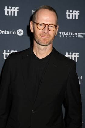 50eme Festival du Film de Toronto 50th Toronto International Film Festival Red carpet of the film Sentimental value Joachim Trier 448338 2025 09 04 Toronto Canada  Copyright: xIsabellexVautierx xStarfacex STAR_448338_011
