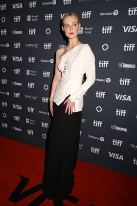 50eme Festival du Film de Toronto 50th Toronto International Film Festival Red carpet of the film Sentimental value Elle Fanning 448338 2025 09 04 Toronto Canada  Copyright: xIsabellexVautierx xStarfacex STAR_448338_027