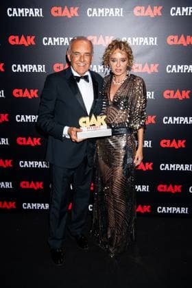 82nd Venice Film Festival Ciak Award - Photocall Venice Lido, Italy Alberto Barbera;Valeria Golino 82nd Venice Film Festival Ciak Award - Photocall Venice Lido, Italy 4th September 2025  Copyright: xSGPx