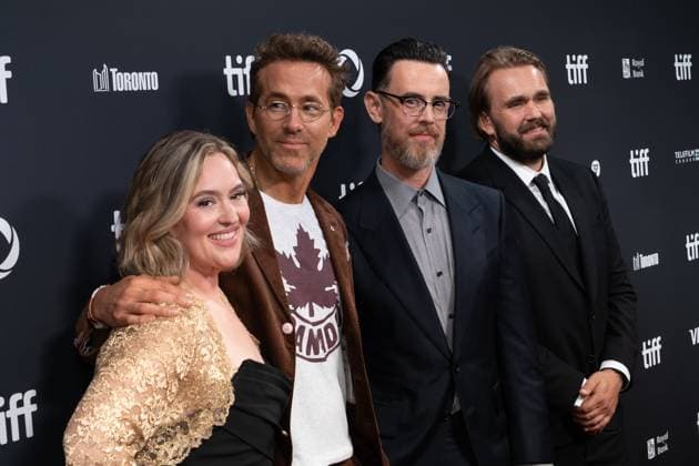 September 4, 2025, Toronto, Ontario, Canada: (L_R) Jennifer Candy, Ryan Reynolds, Colin Hanks and Christopher Candy attend the red carpet for the John Candy - I Like Me premiere during the 2025 Toronto International Film Festival at Roy Thomson Hall. on September 4, 2025 in Toronto, Canada. Toronto Canada - ZUMAe321 20250904_zea_e321_137 Copyright: xLeonardoxRamirezx