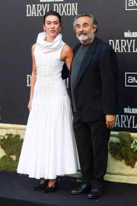 Greta Fernandez und Eduard Fernandez bei der Weltpremiere der 3. Staffel der AMC Serie The Walking Dead: Daryl Dixon im Cine Callao. Madrid, 04.09.2025