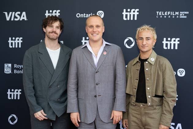 September 4, 2025, Toronto, Ontario, Canada: (L-R) Harris Mayersohn, John Early, and Luca Intili attend the red carpet for the Maddie s Secret premiere during the 2025 Toronto International Film Festival at Roy Thomson Hall. on September 4, 2025 in Toronto, Canada. Toronto Canada - ZUMAe321 20250904_zea_e321_201 Copyright: xLeonardoxRamirezx