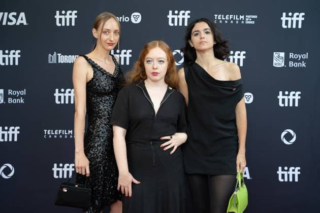 September 4, 2025, Toronto, Ontario, Canada: (L-R) Emily Allan, Ruby McCollister and Leah Hennessey attend the red carpet for the Maddie s Secret premiere during the 2025 Toronto International Film Festival at Roy Thomson Hall. on September 4, 2025 in Toronto, Canada. Toronto Canada - ZUMAe321 20250904_zea_e321_225 Copyright: xLeonardoxRamirezx
